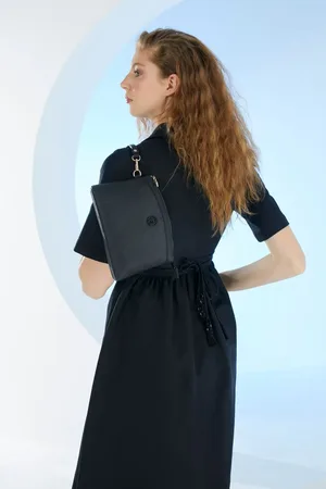 Pierre Cardin Neue Clutch Und Clutch Mit Schwarzem Aufdruck für Damen - One Size