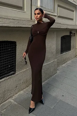 Trendyol Braunes, Figurbetontes, Gestricktes Abendkleid Mit Accessoires, Nachtabendkleid für Damen - 40