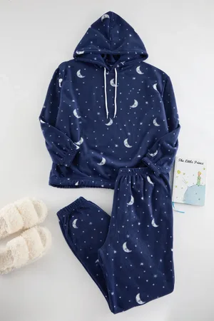 Trendyol Marineblaues Fleece-pyjama-set Mit Kapuze Und Galaxie-muster, für Damen - 5XL