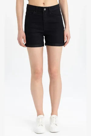 DeFacto Normale Taille, Gefaltetes Bein, Einfache Gerade Jeans-shorts A1959ax24sm für Damen - 32