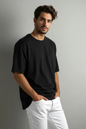 Trendyol Schwarzes Basic-t-shirt Mit Kurzen Ärmeln Aus 100 % Baumwolle In Übergröße/wide Fit für Herren - M