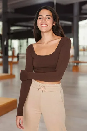 Trendyol Dunkelbraunes Nahtloses/nahtloses, Extra Dehnbares Gestricktes Sportoberteil/bluse für Damen - XS-S