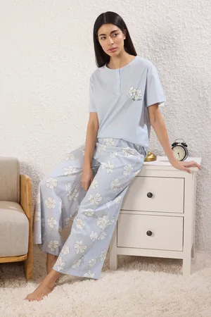 Trendyol Blaues, Geknöpftes Strickpyjama-set Aus 100 % Baumwolle Mit Blumenmuster für Damen - S