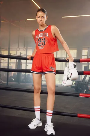 DeFacto Bedruckte Kurze Sportshorts Standard Fit B8974ax24sm für Damen - M