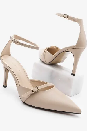 Marjin Nalin Stiletto-schuhe Mit Spitzer Zehenpartie Und Schnallendetails - 38