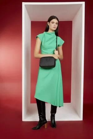 Pierre Cardin Neue Umhängetasche Mit Schwarzem Aufdruck für Damen - One Size