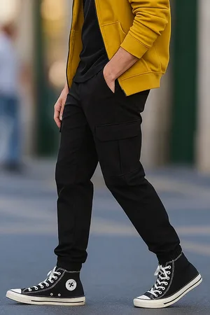 Trendyol Schwarze Jogger-cargohose Mit Taschen, Gabardine-stoff Und Bequemer Baumwolle für Herren - S