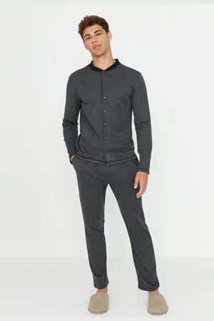 Trendyol Anthrazitfarbenes Pyjama-set Aus Strick Mit Knopfleiste, Regular Fit, für Herren - M