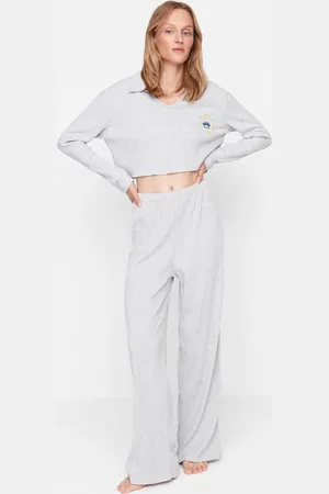 Trendyol Graues Pyjama-set Aus Strick Mit Stickereien für Damen - M