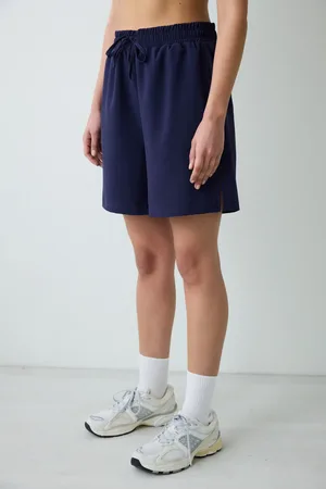 Penti Dunkelindigefarbene Sportshorts Mit Hoher Taille Und Taschen für Damen - XL