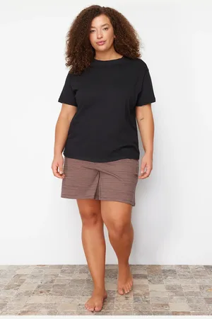 Trendyol Schwarzes Pyjama-set Aus Gestreiftem Strick Mit Rundhalsausschnitt für Damen - 2XL