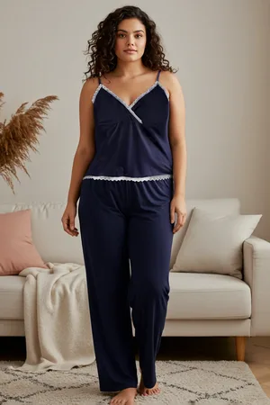 Trendyol Marineblaues, Gestricktes Pyjama-set Aus Spitzenviskose Mit V-ausschnitt für Damen - 5XL