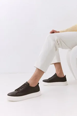 YAYA Braune Freizeitschuhe 02ayy 308480 A480 für Herren - 42