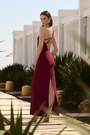 Trendyol Burgunderrotes, Detailliertes, Einschultriges, Gewebtes, Langes, Elegantes Abendkleid, Nachtabendkleid für Damen - 40