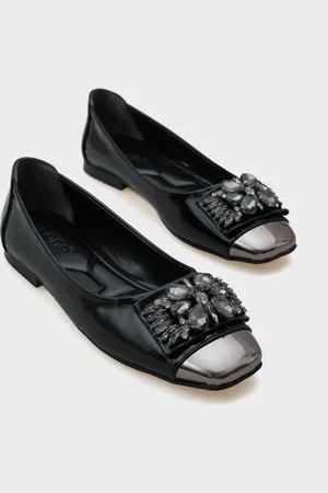 Capone Outfitters Agnes Stilvolle Ballerinas Mit Metallkappe Und Steinschnalle für Damen - 39