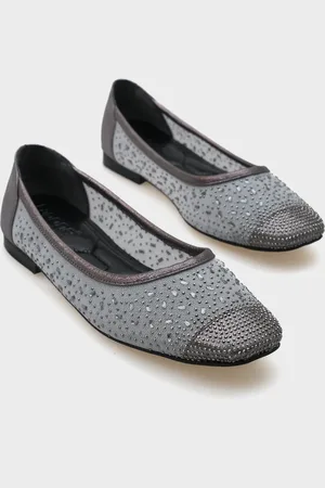 Capone Outfitters Adore Blunt Toe Stone Lace Ballerinas für Damen - 39