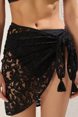 Trendyol Modell Strandpareo Mit Schwarzer Spitze Und Strick für Damen - L