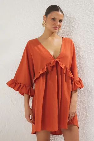 Trendyol Gewebtes Strandkleid Mit Mini-fliesenrüschen – für Damen - S/M