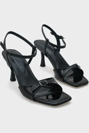 Capone Outfitters Dale Sandalen Mit Mittlerem Absatz Und Knöchelriemen Und Schnalle für Damen - 38