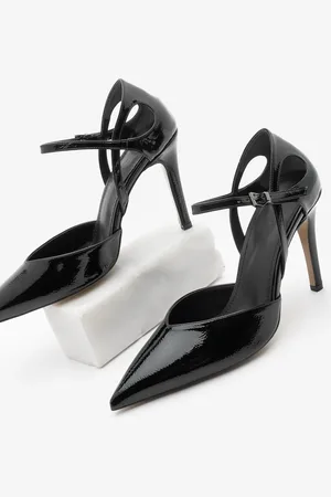 Marjin Stiletto Spitze Zehe Binek Heeled Schuhe Lackleder - 39