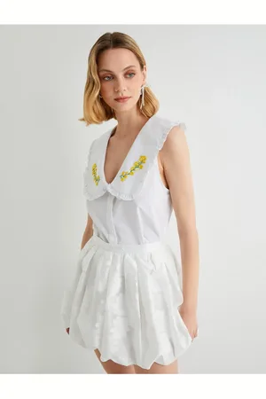Koton X Tuba Unsual – Blumenbesticktes Babykragenhemd für Damen - 44