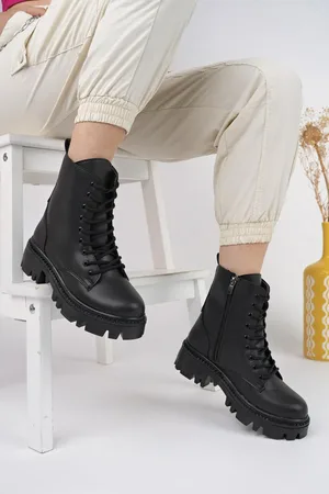 Muggo Dombas Garantierte Schnürstiefel für Damen - 39