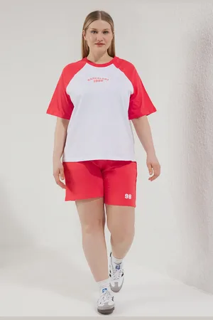 Trendyol Granatapfelblüten-farbblock-set Mit Besticktem Strick-top Und Unterteil In Übergröße für Damen - 2XL