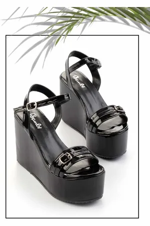 Disney Schwarzes Lackleder Sandalen K 05534008008 für Damen - 37