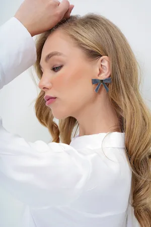 Trend Alacati stili Anthrazitgoldfarbene Ohrringe Mit Schleife für Damen - One Size