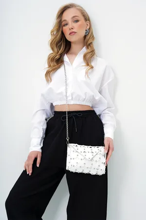 Trend Alacati stili Weiße Laser Cut Metall Accessoires Umhängetasche für Damen - One Size