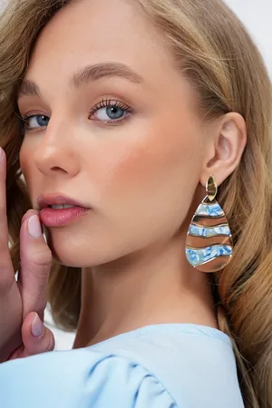 Trend Alacati stili Blaue Ohrhänger Im Perlmutt-look für Damen - One Size