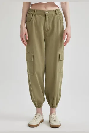 DeFacto Coool-jogginghose Aus Gabardine-stoff – Reguläre Taille Mit Cargotaschen B0454ax24sp für Damen - 40