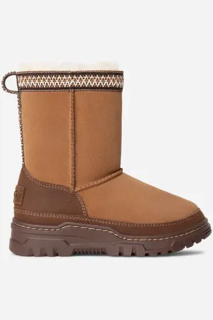 UGG ® Classic Short TrailGazer Boot für Kinder in Brown, Größe 32.5, Leder