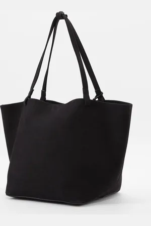 The Row Shopper 