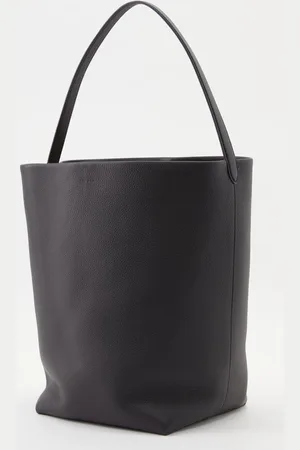 The Row Shopper 