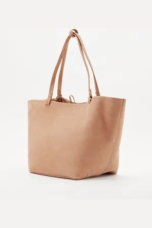 The Row Shopper 