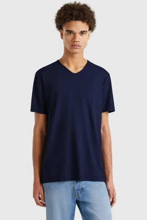 Benetton T-shirt Aus 100 % Baumwolle Mit V-ausschnitt