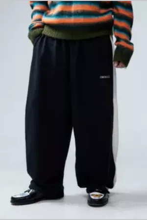iets frans... Iets frans. Schwarze Panelled Harri Baggy Jogginghose