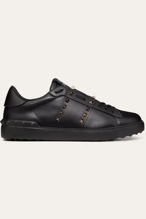 VALENTINO GARAVANI SNEAKERS ROCKSTUD UNTITLED AUS KALBSLEDER Mann 39.5