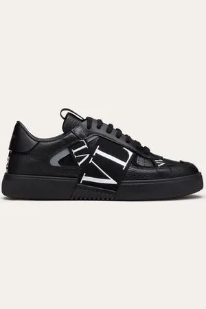 VALENTINO GARAVANI LOW-TOP-SNEAKERS VLTN AUS KALBSLEDER MIT BÄNDERN Mann 38