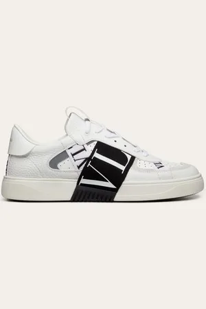 VALENTINO GARAVANI LOW-TOP-SNEAKERS VLTN AUS KALBSLEDER MIT BÄNDERN Mann 38