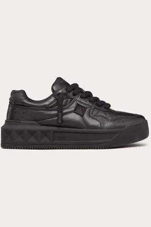 VALENTINO GARAVANI ONE STUD XL LOW-TOP-SNEAKER AUS NAPPALEDER Mann 38