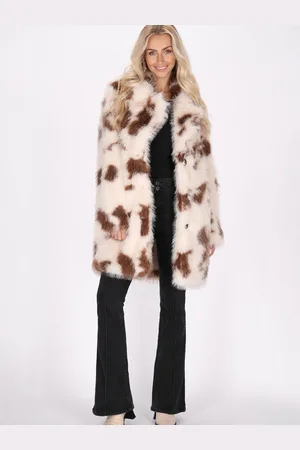 IZIA Mantel