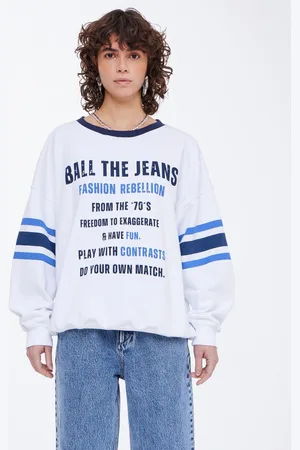 Ball Sweatshirt