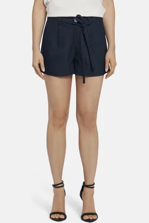 Nicowa Shorts