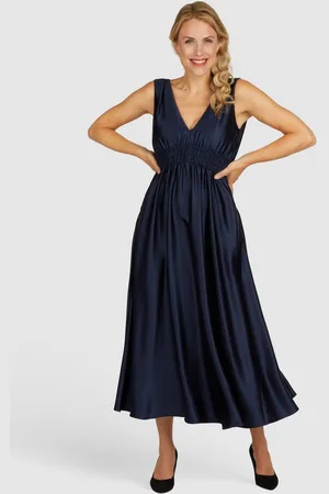 Kleo Abendkleid Abendkleid aus Satin