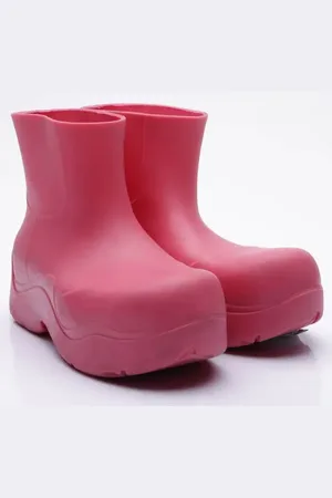 Bottega Veneta Puddle Stiefeletten EUR 35