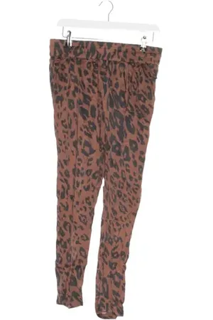 Juvia Hose 36