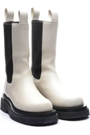 Bottega Veneta Lug Chelsea Boots EUR 37 Beige
