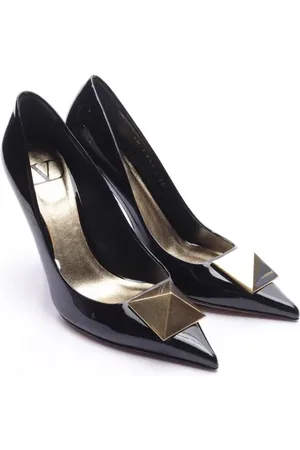 VALENTINO One Stud Pumps EUR 35